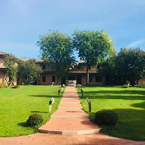 https://opera-deluxe-bb.emilia-romagnahotels.net