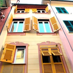 https://giramondo.hotelitalianriviera.com